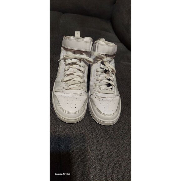 Size 7 (GS) - Nike Court Borough 2 Mid Triple White Shoes CD 7782 100 Hi Top - Picture 2 of 7